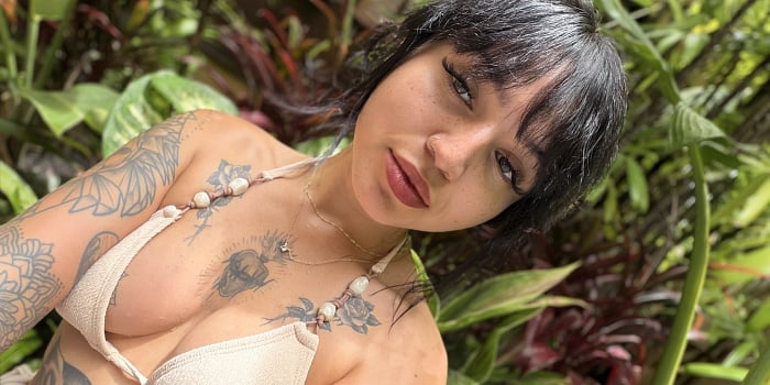 Lexiluxe’s Cover Photo