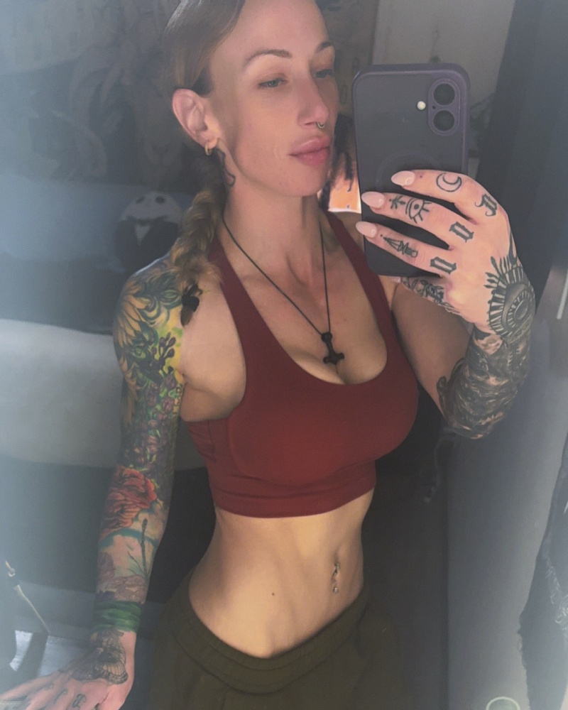 Lydia Luxury