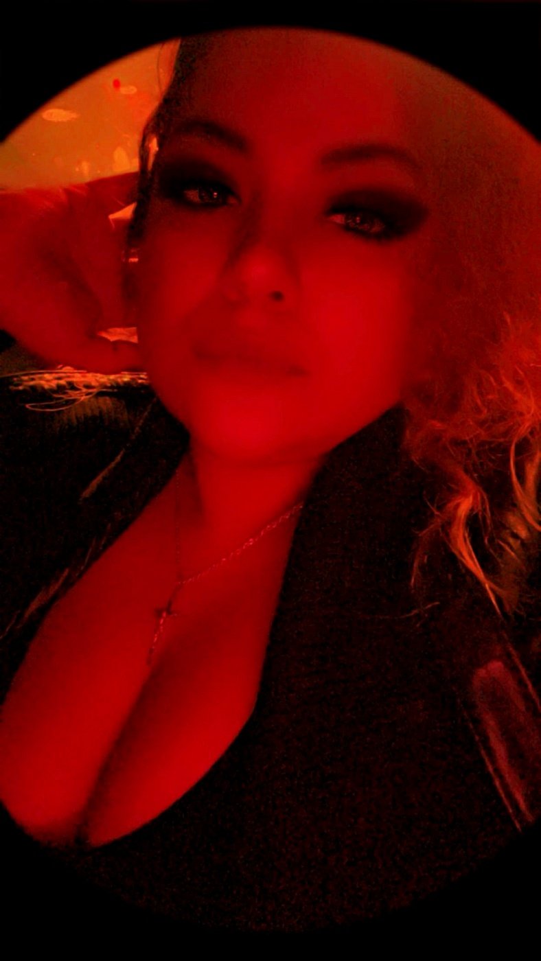 Esperanza Flores