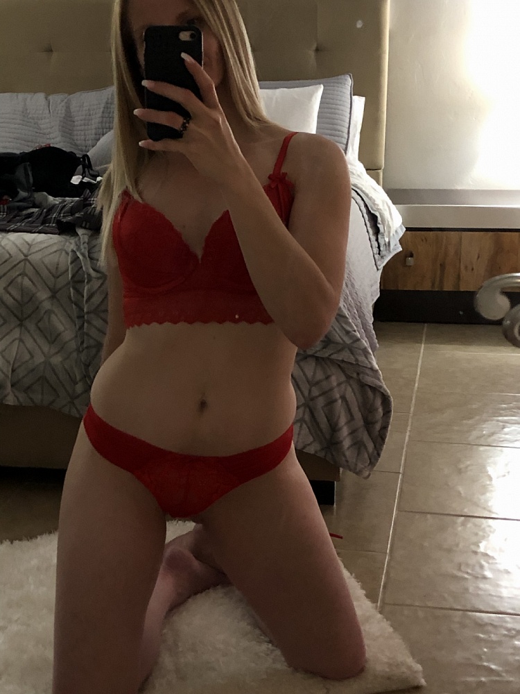 Lily lace