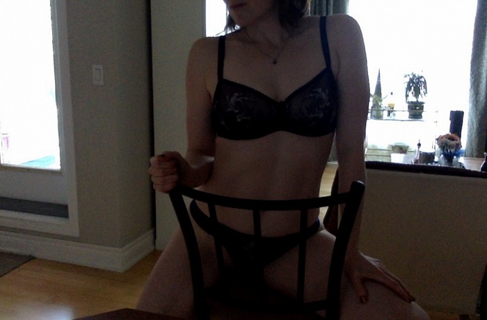 Keevah Simone YYC