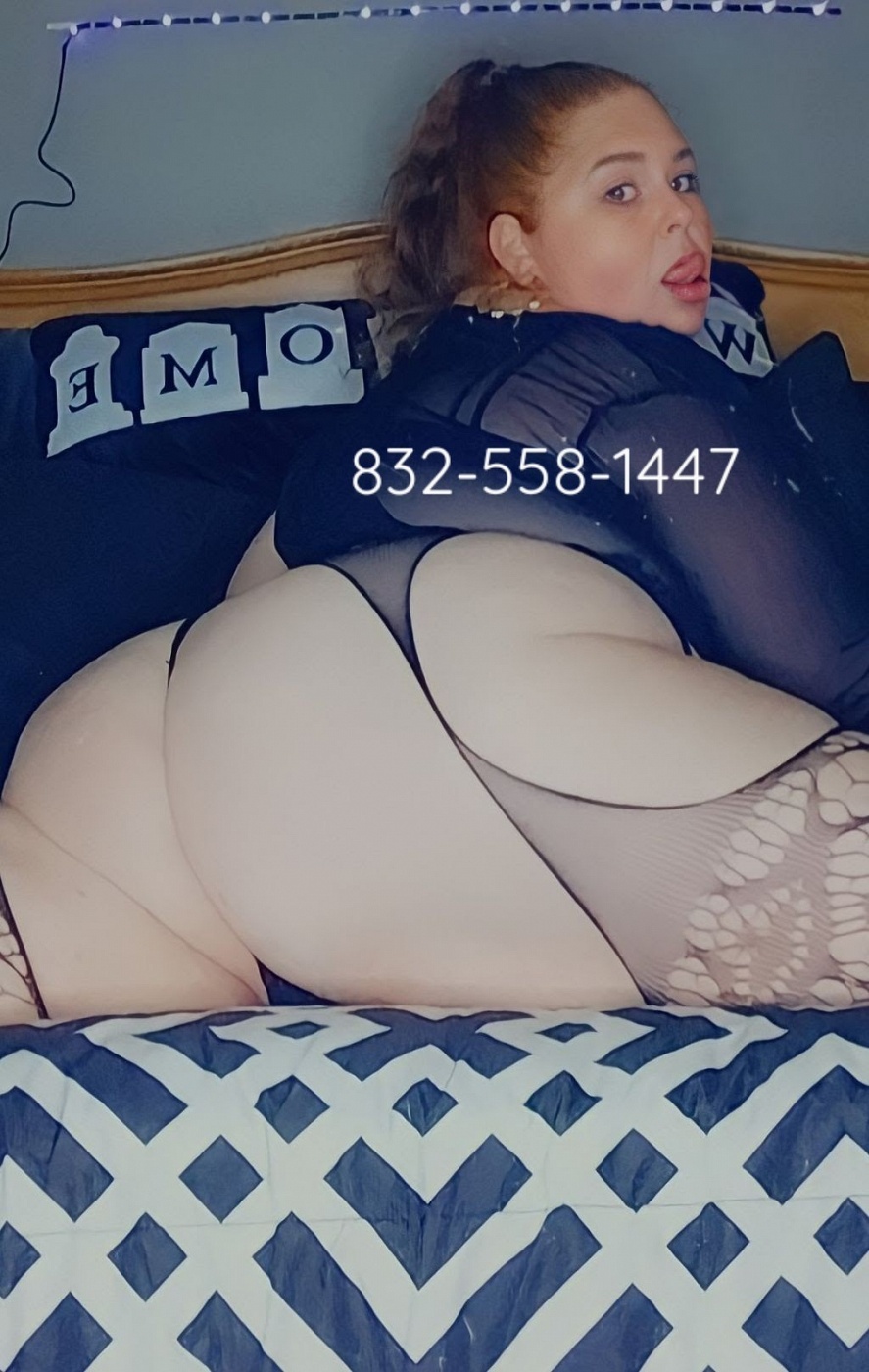 Mrs J Red