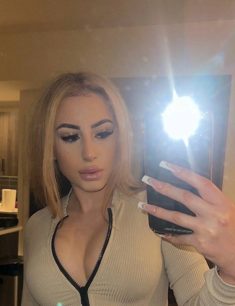 ChanelNextDoor
