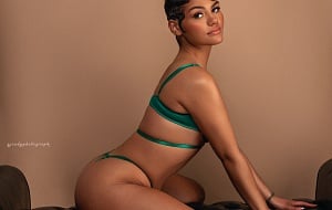 Escort Lola Bunni