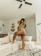 Escort Joselyn Evans