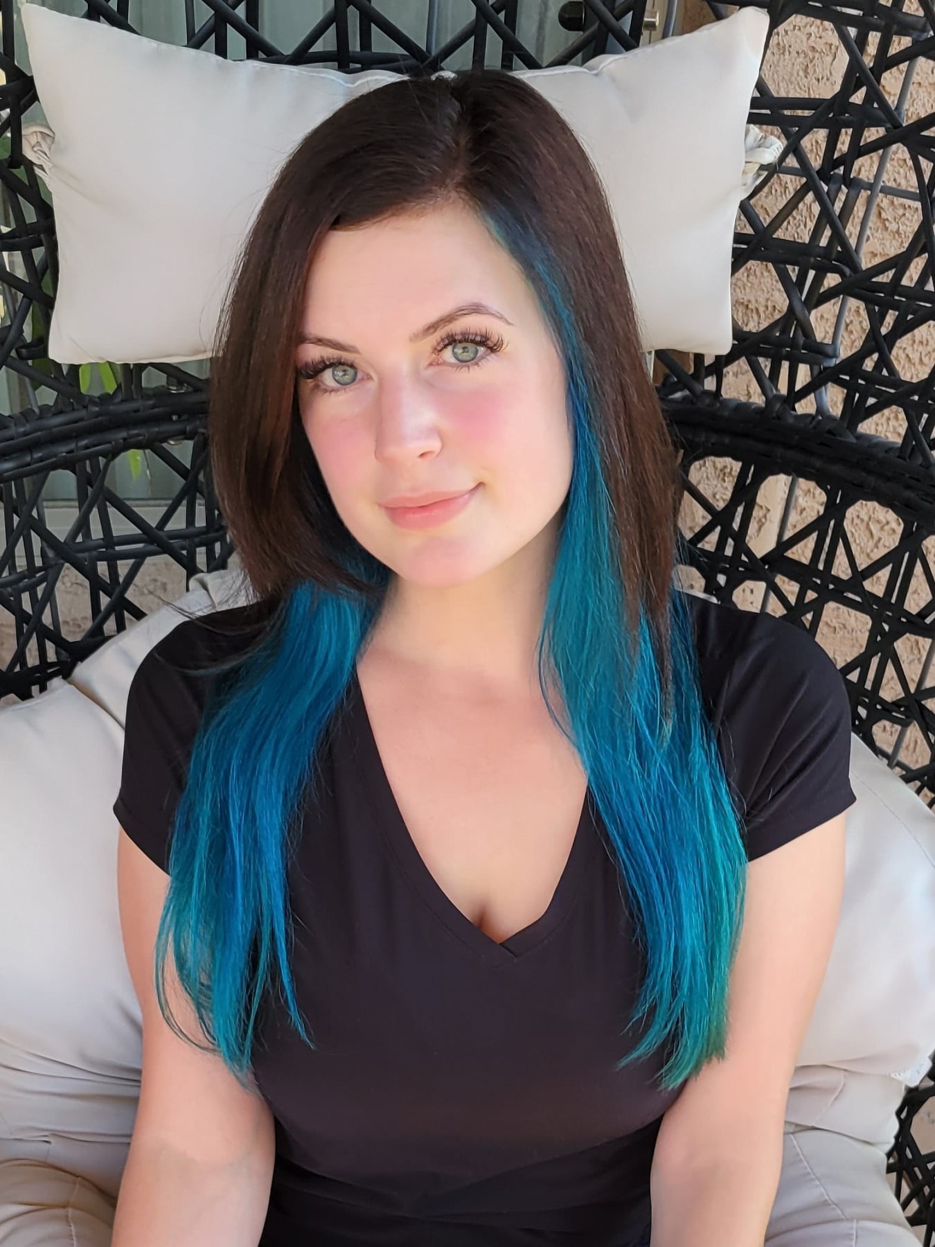 Adult Film Star Danielle ️ Curvy Female Entertainer in Phoenix | Slixa