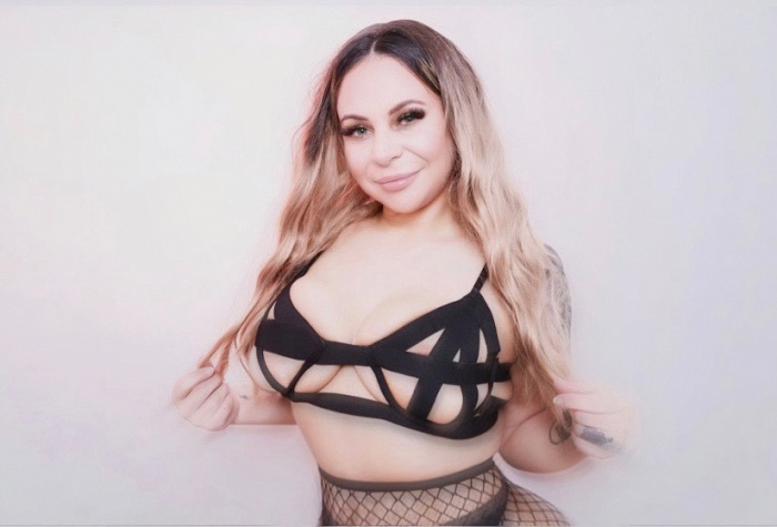 Mariah Curry
