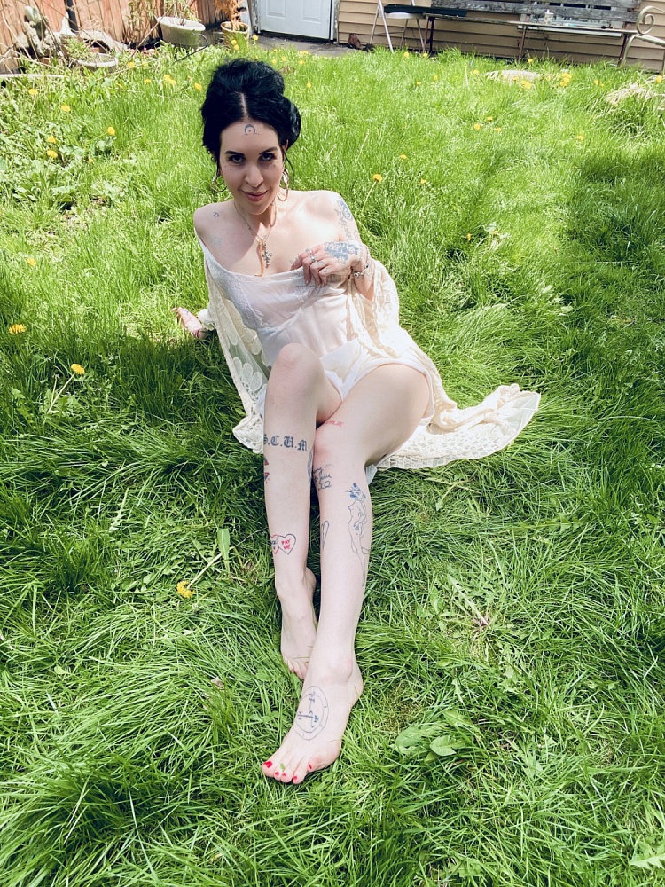 Ruby Bell