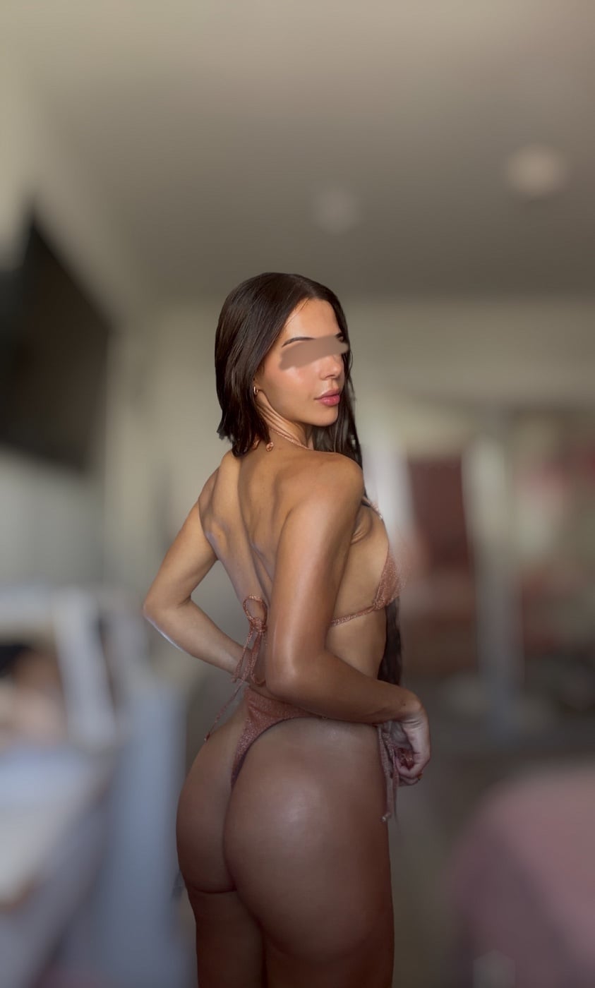 Bella
