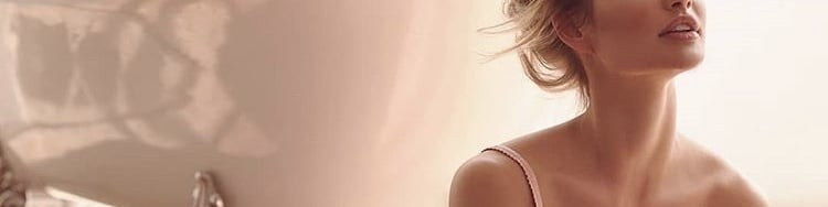 Ariana Levois’s Cover Photo
