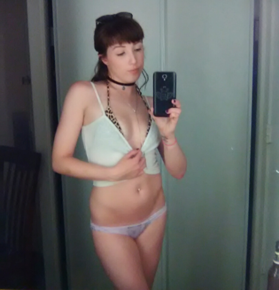 Lacey Foxx