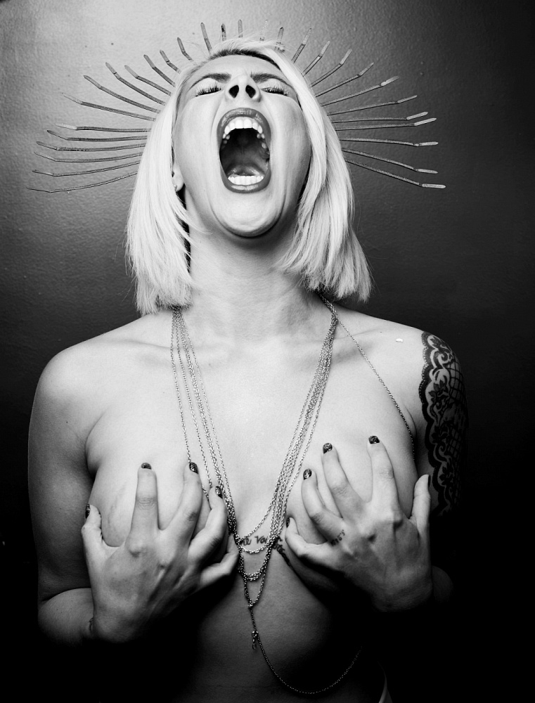 Bella Bathory