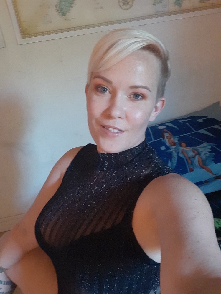Sasha Knox