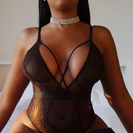 Layla Devoe’s Avatar