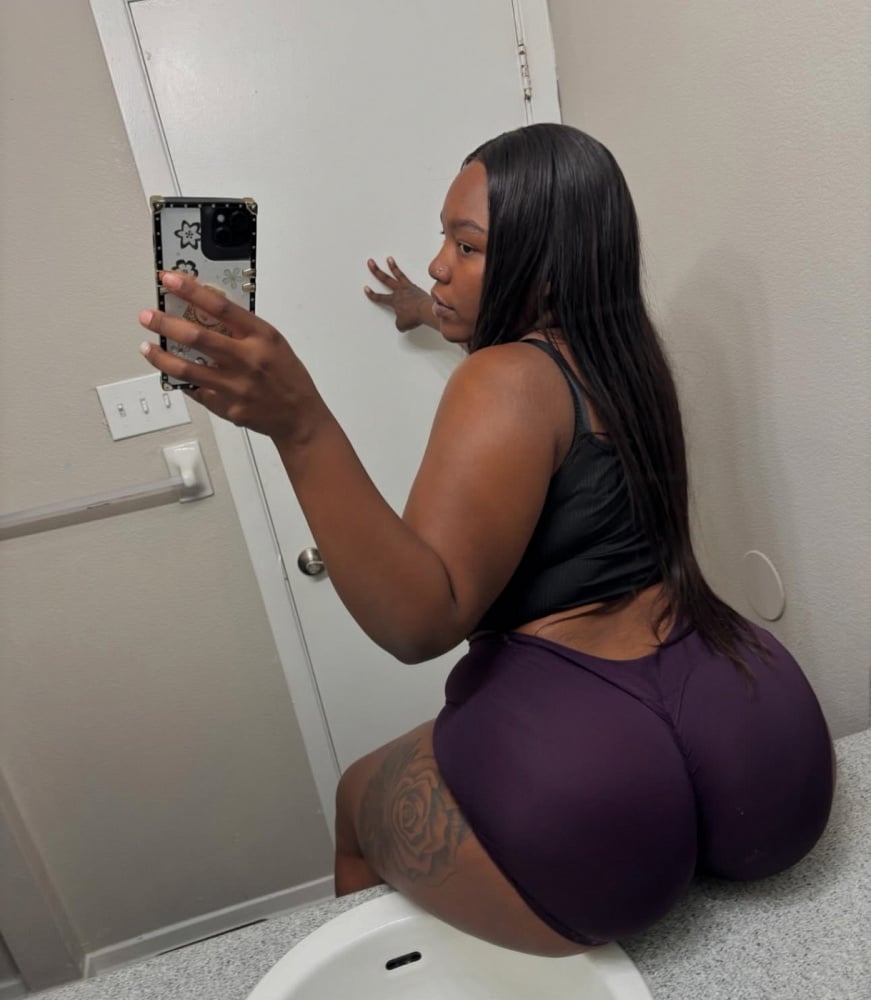 JuicyThickbbw