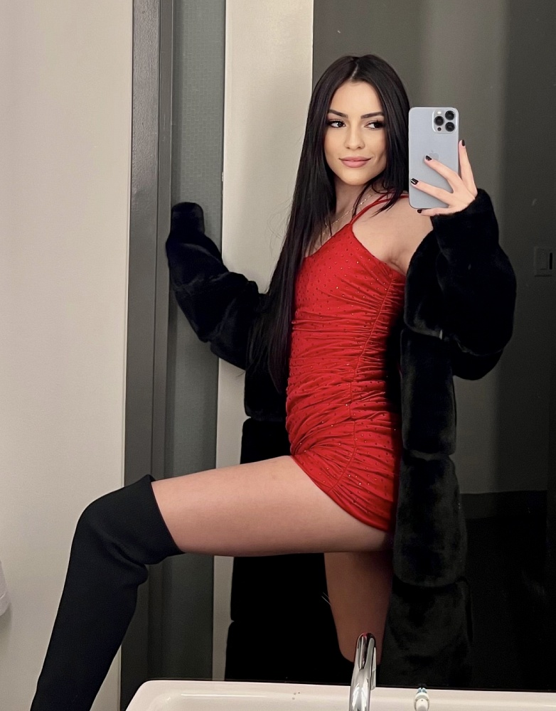 Bella