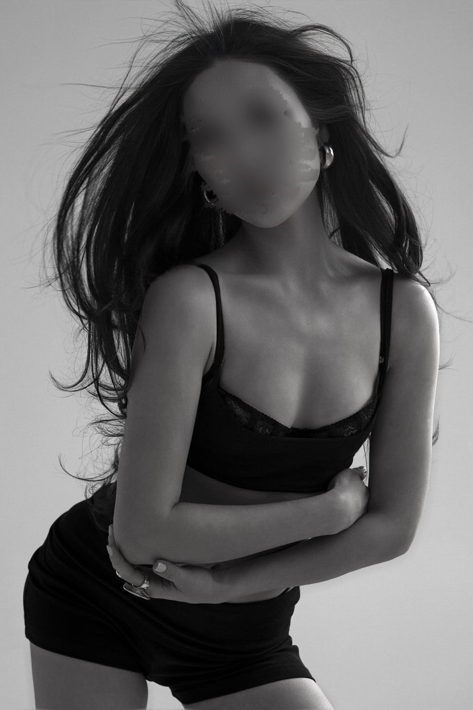 Ariana Hart