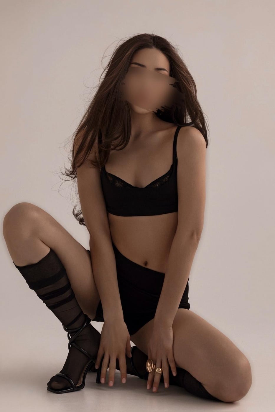 Ariana Hart