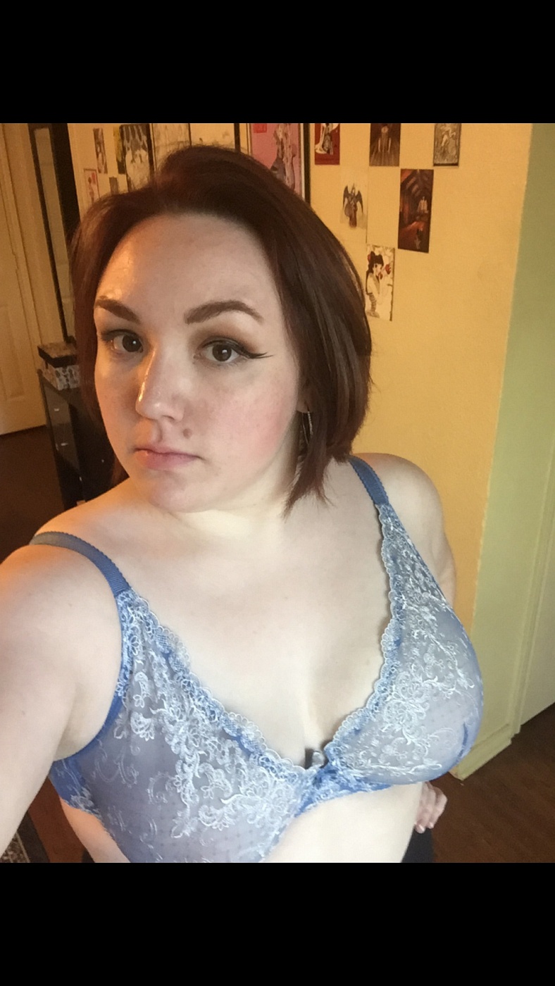 Alys Lace