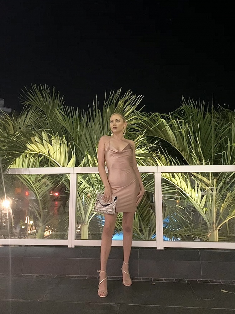 MJ
