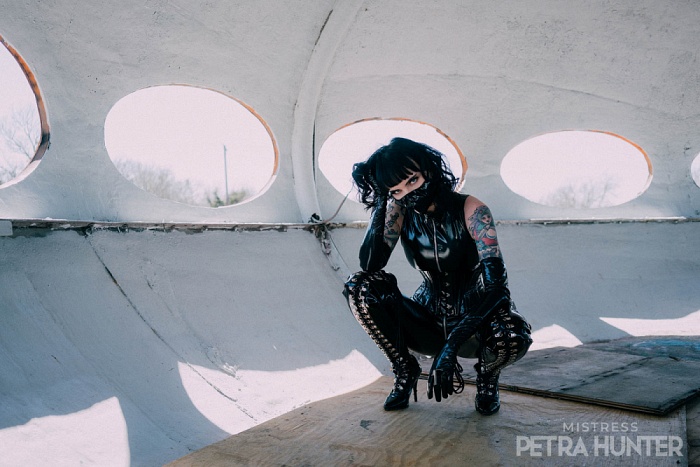 Mistress Petra Hunter