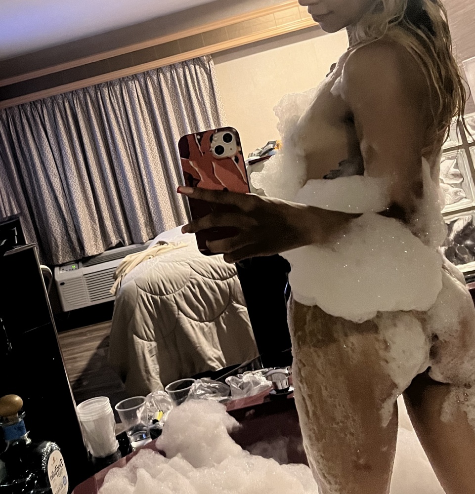 Aliyah Amoraa