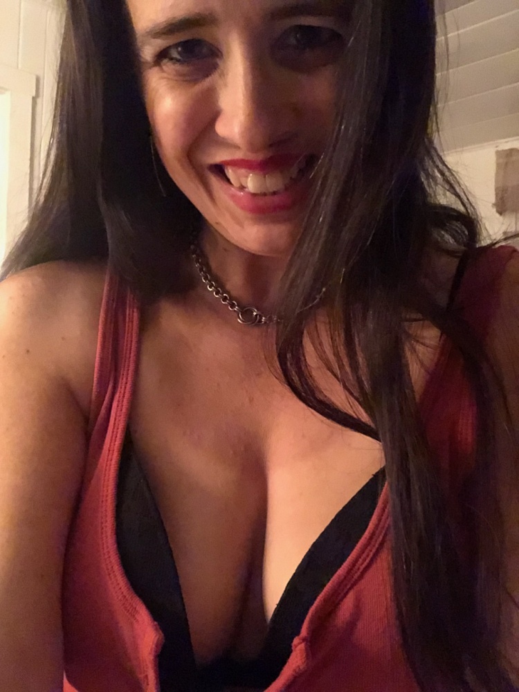 Submissive Anne