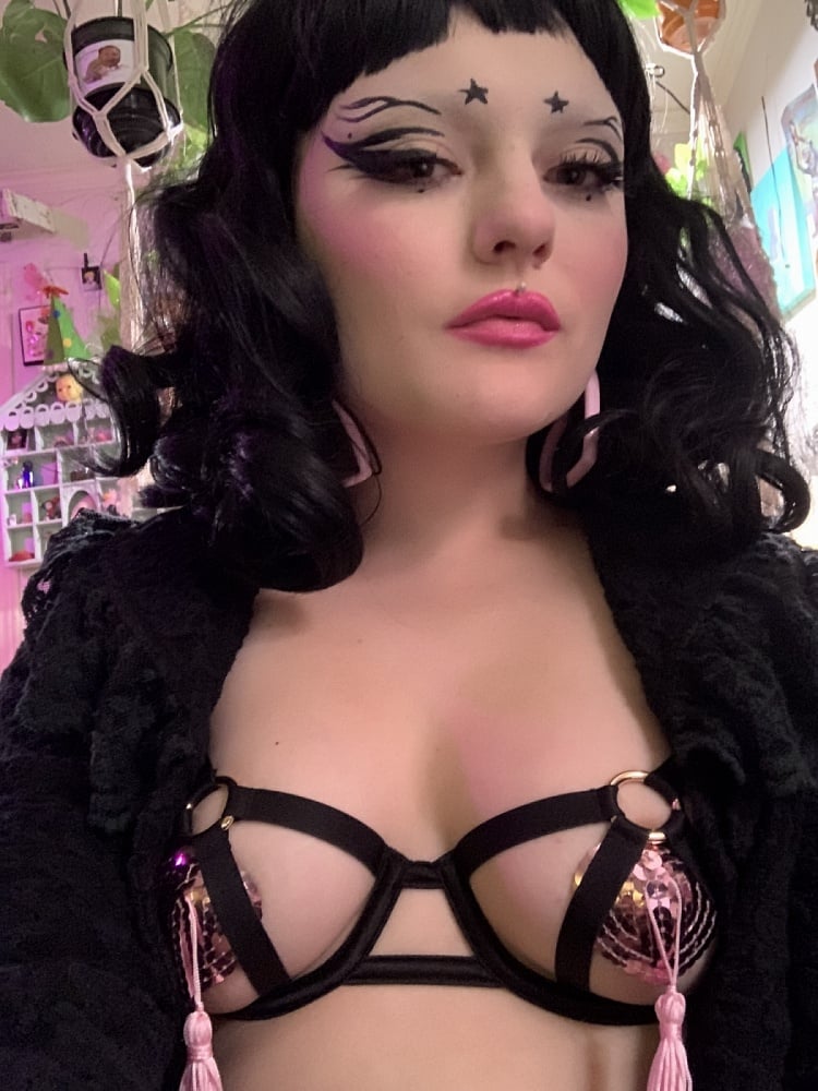 Madilyn Dame