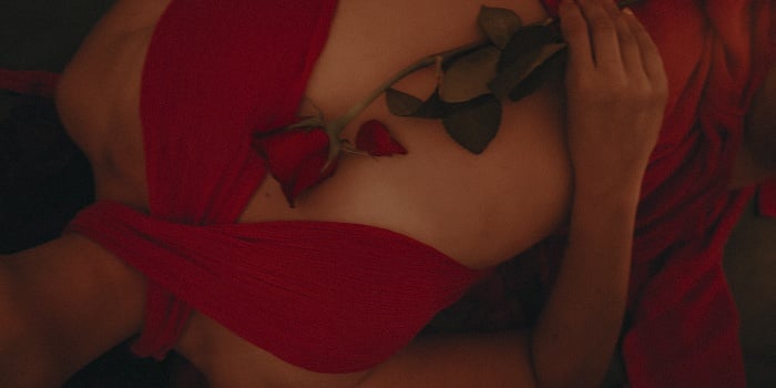 Arielle Tantric Siren’s Cover Photo