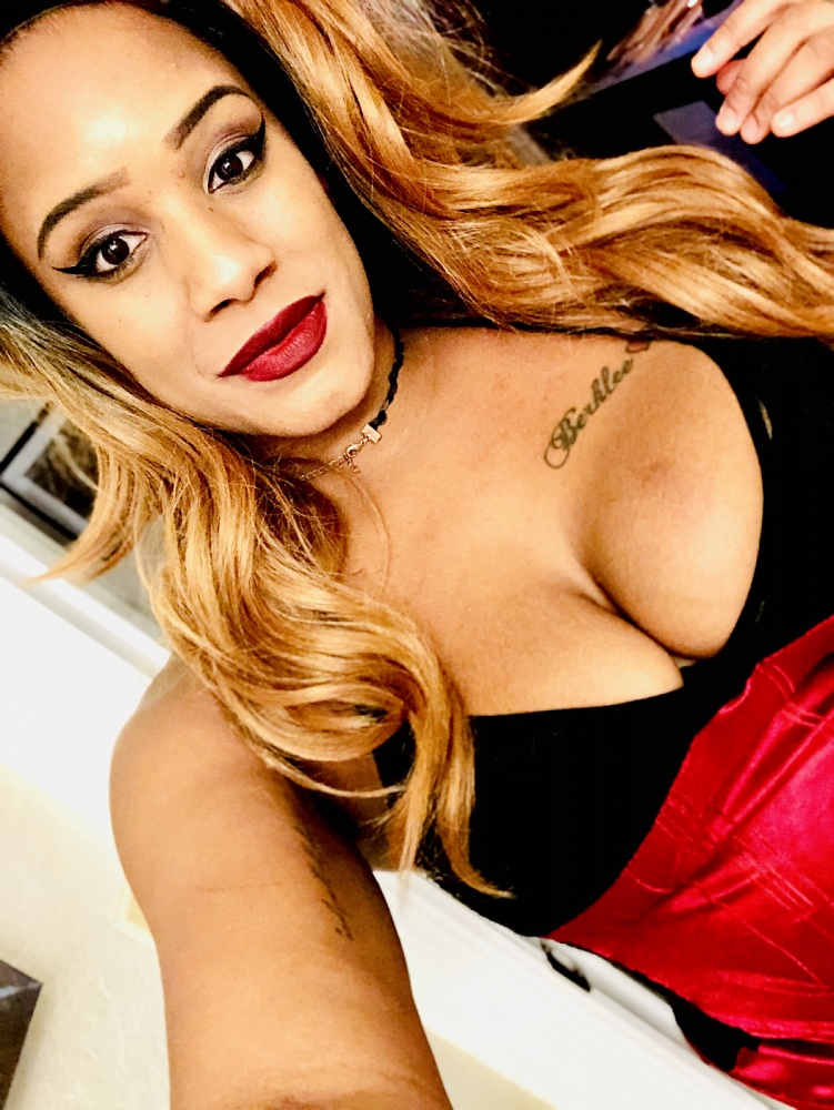 SERENA MOON