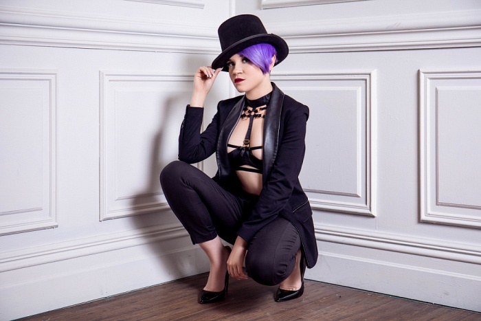 Lucie Bee