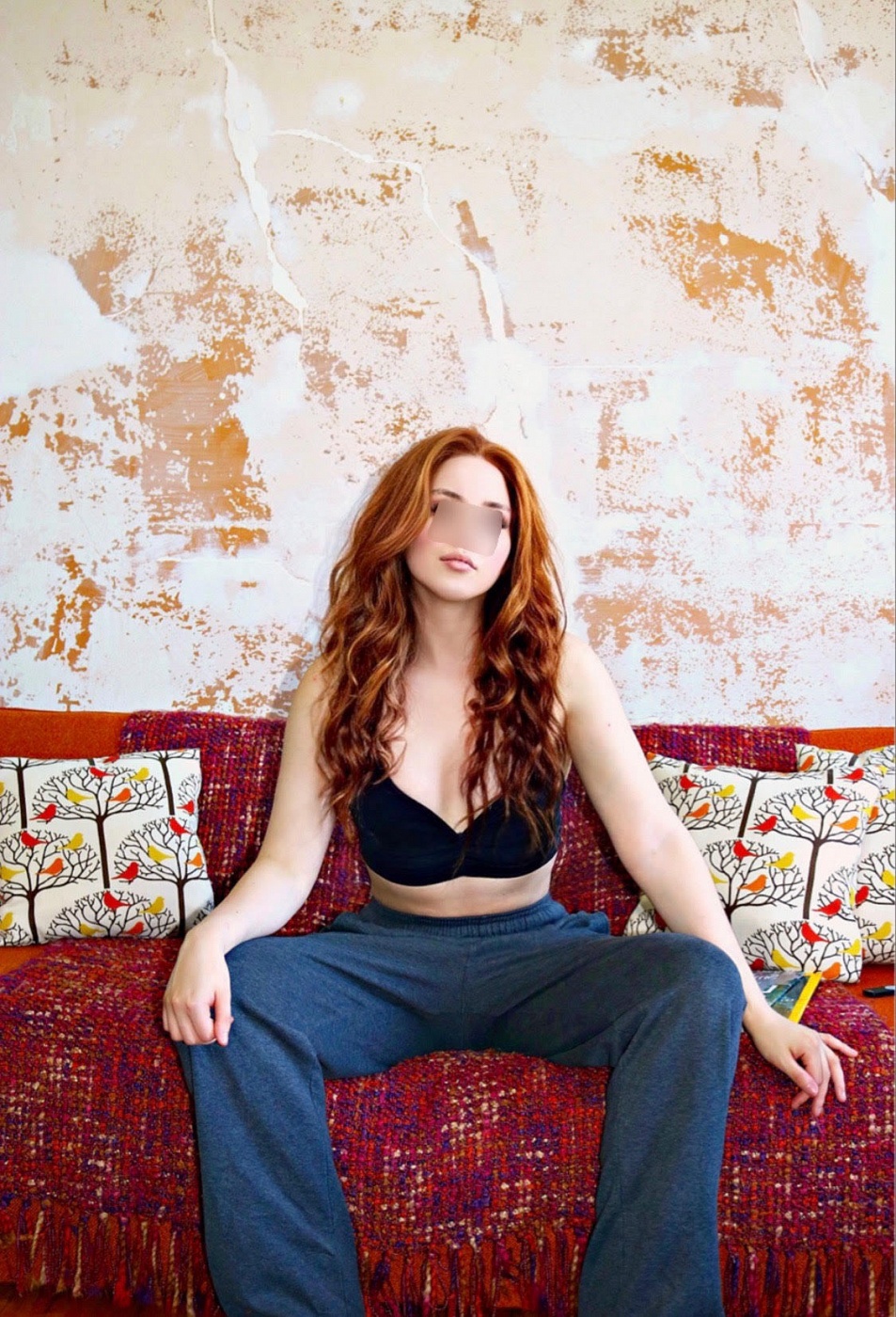 Elle Sutton