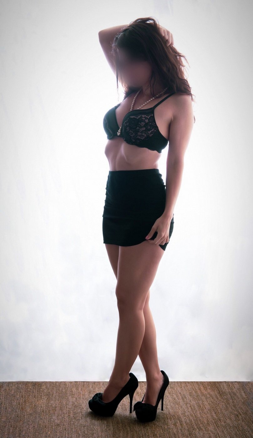Bella Alyssa