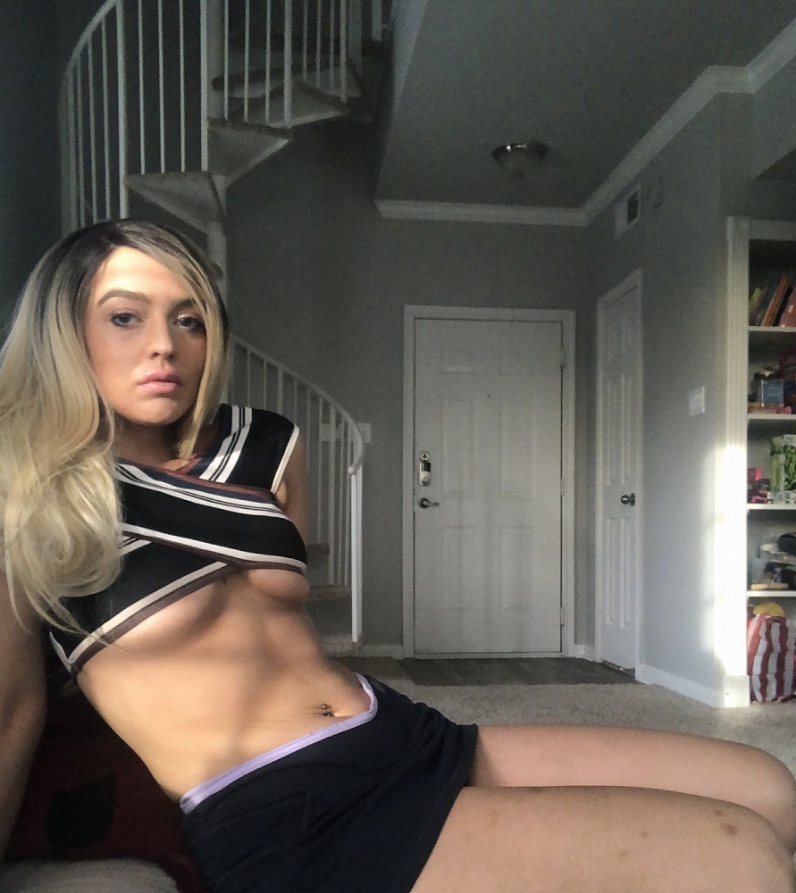 Chloe Willow