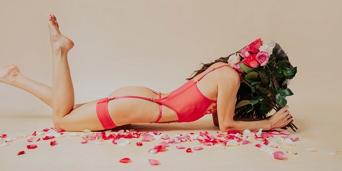Eva Pearl’s Cover Photo