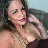 AstridYellowRose’s Avatar