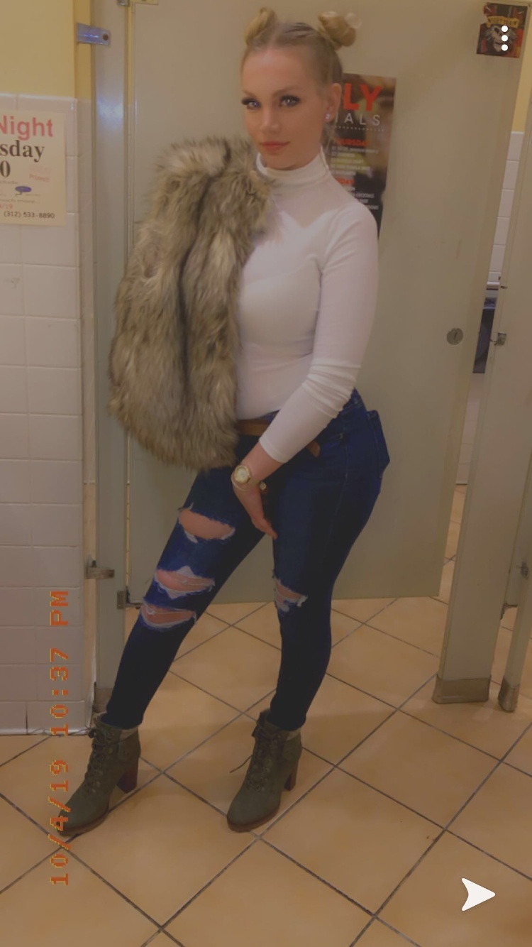 Kylie King in Lombard