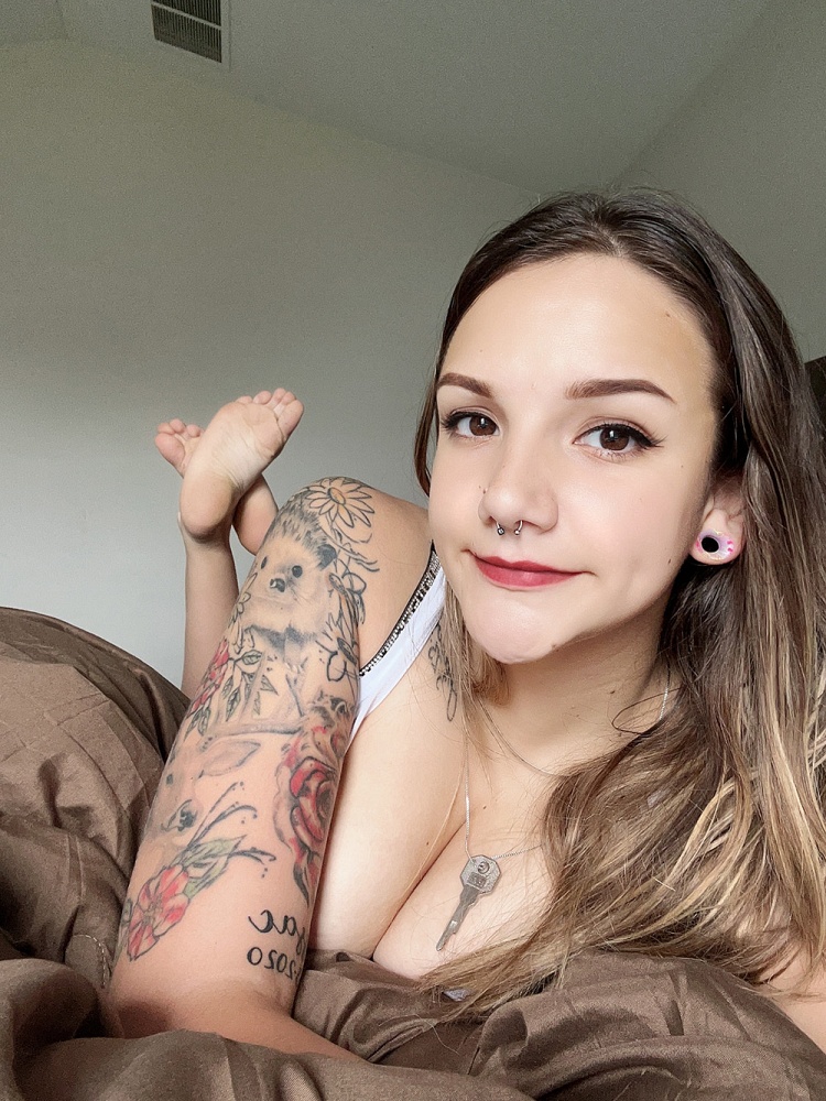 Lenna Skye