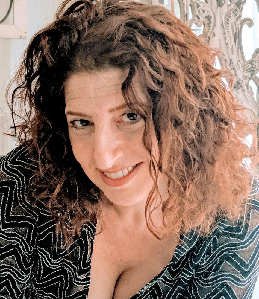 Amelia Nicolette