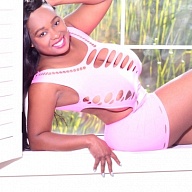 Simone Staxx’s Avatar