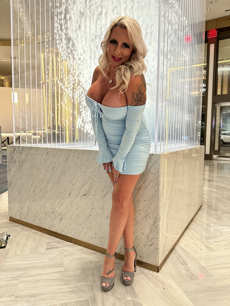 Bella Lexi