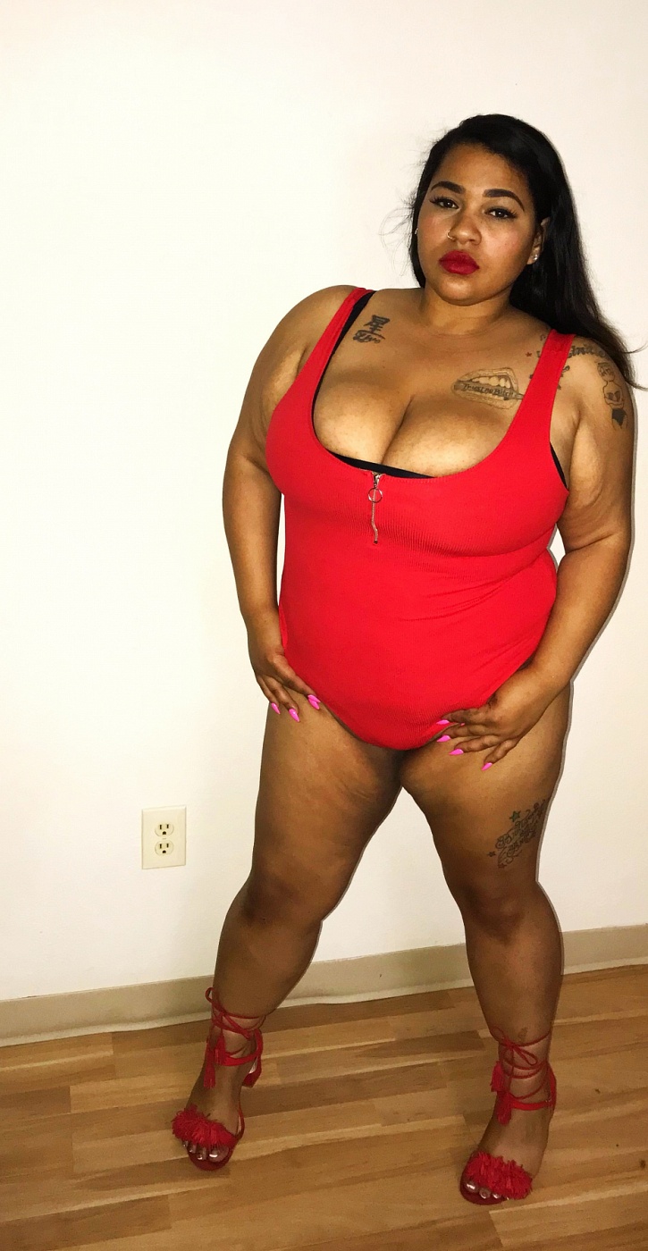 Khloe DDD