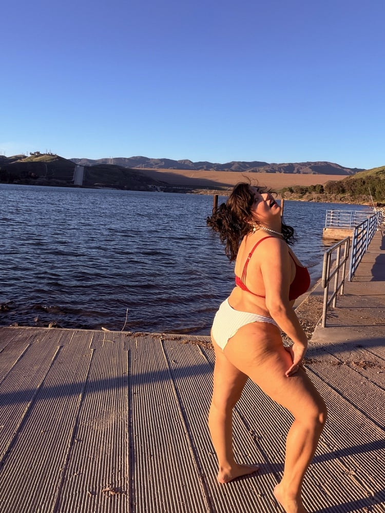 Thick Tesa Rose