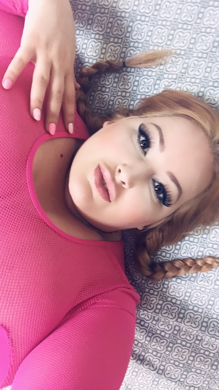 Eliza Allure