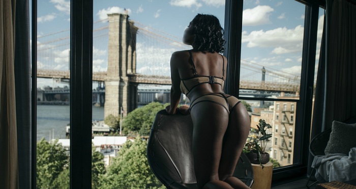 Nia Amari