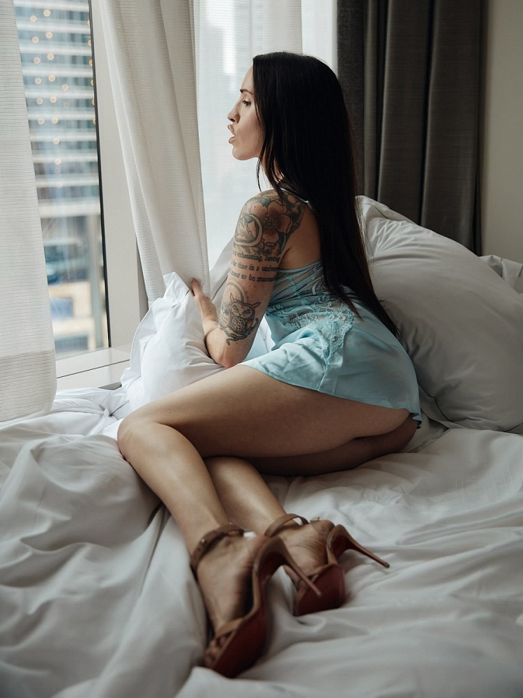 Alyx of Chicago