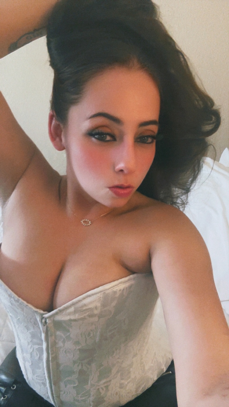 Ashlie Styles