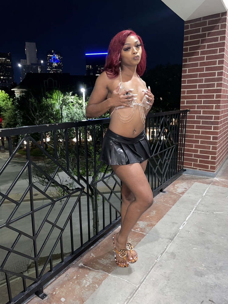Karmen Love