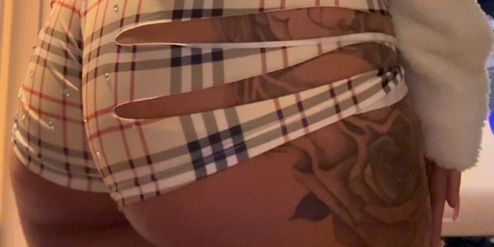 Lilysobratty’s Cover Photo