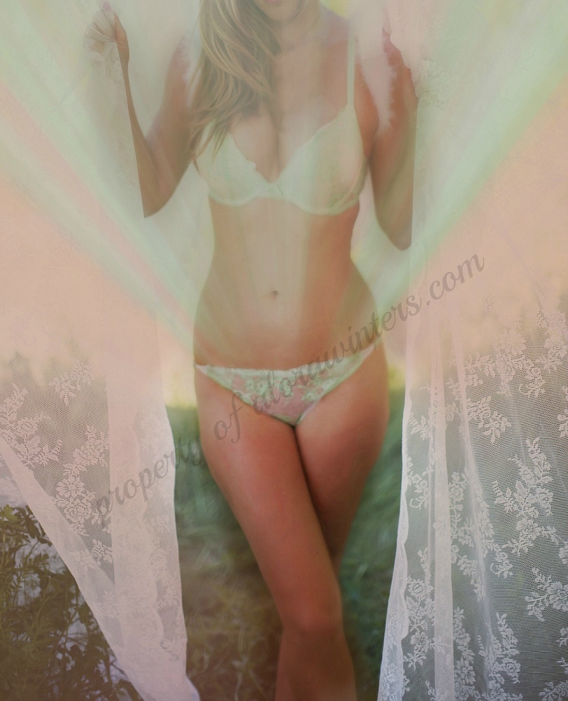 Miss Alora Winters